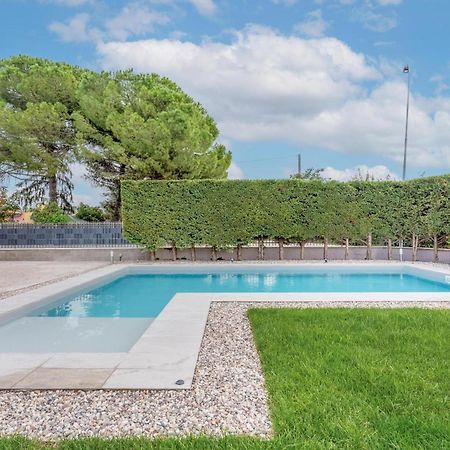 -Free Pool And Parking- Garda House Apartments Кастельнуово-дель-Гарда Екстер'єр фото
