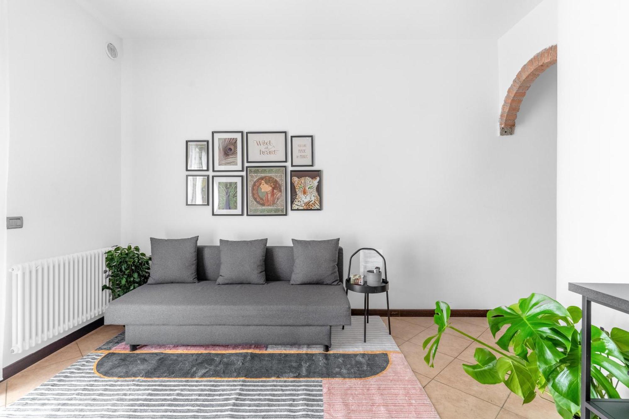 -Free Pool And Parking- Garda House Apartments Кастельнуово-дель-Гарда Екстер'єр фото