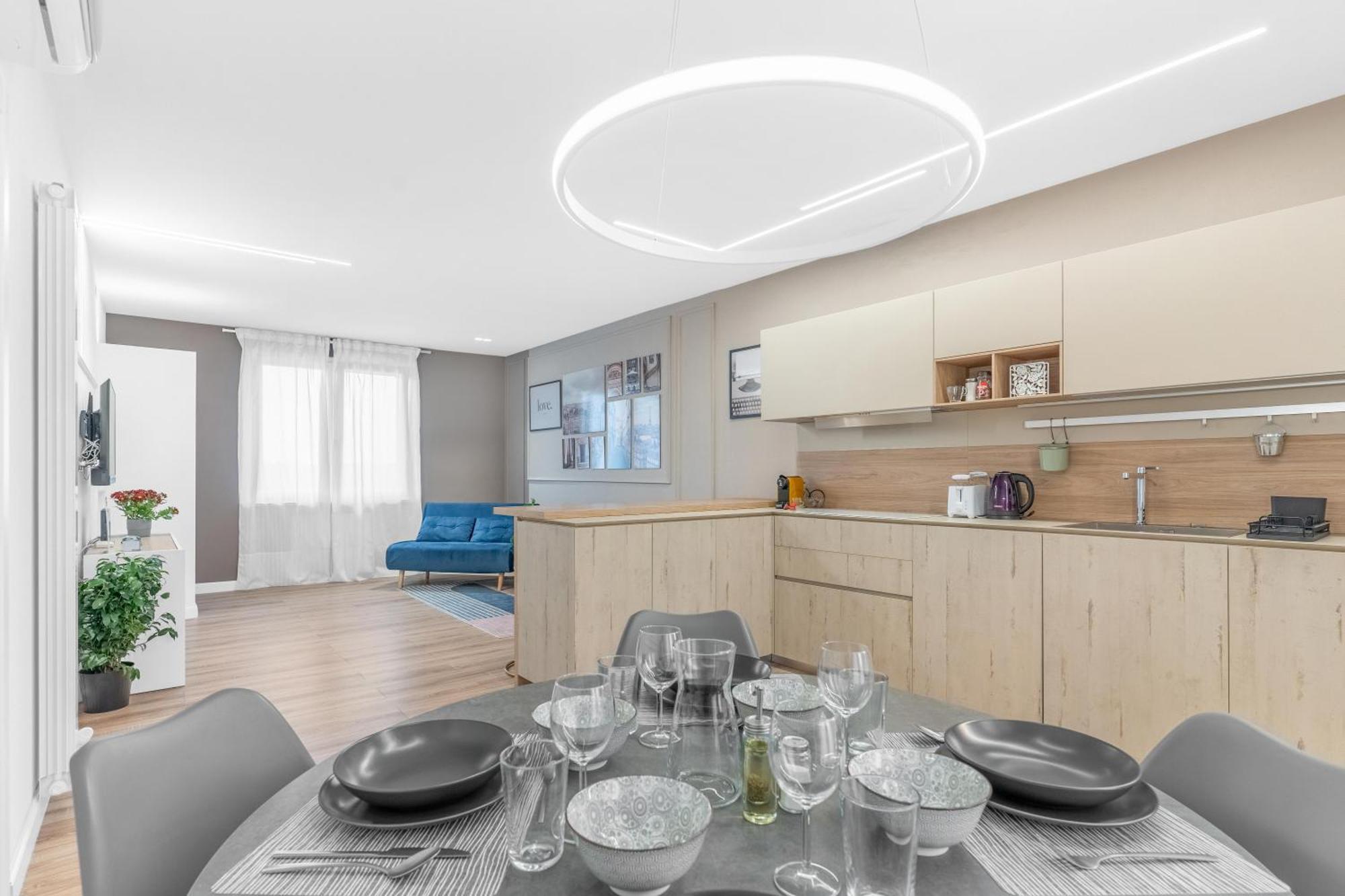 -Free Pool And Parking- Garda House Apartments Кастельнуово-дель-Гарда Екстер'єр фото